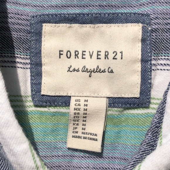 Forever 21 Button Up , Medium, NWOT, pet/smoke free home - Picture 3 of 9